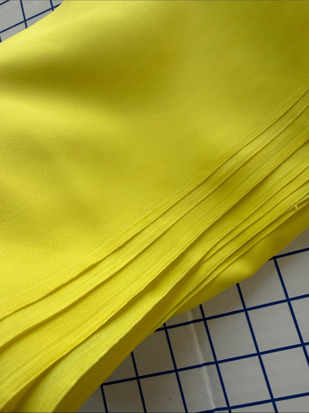 Vintage Lemon Yellow Formal Dress Fabric 4 Yards x 42 Polyester Crepe Evening - Picture 13 of 13